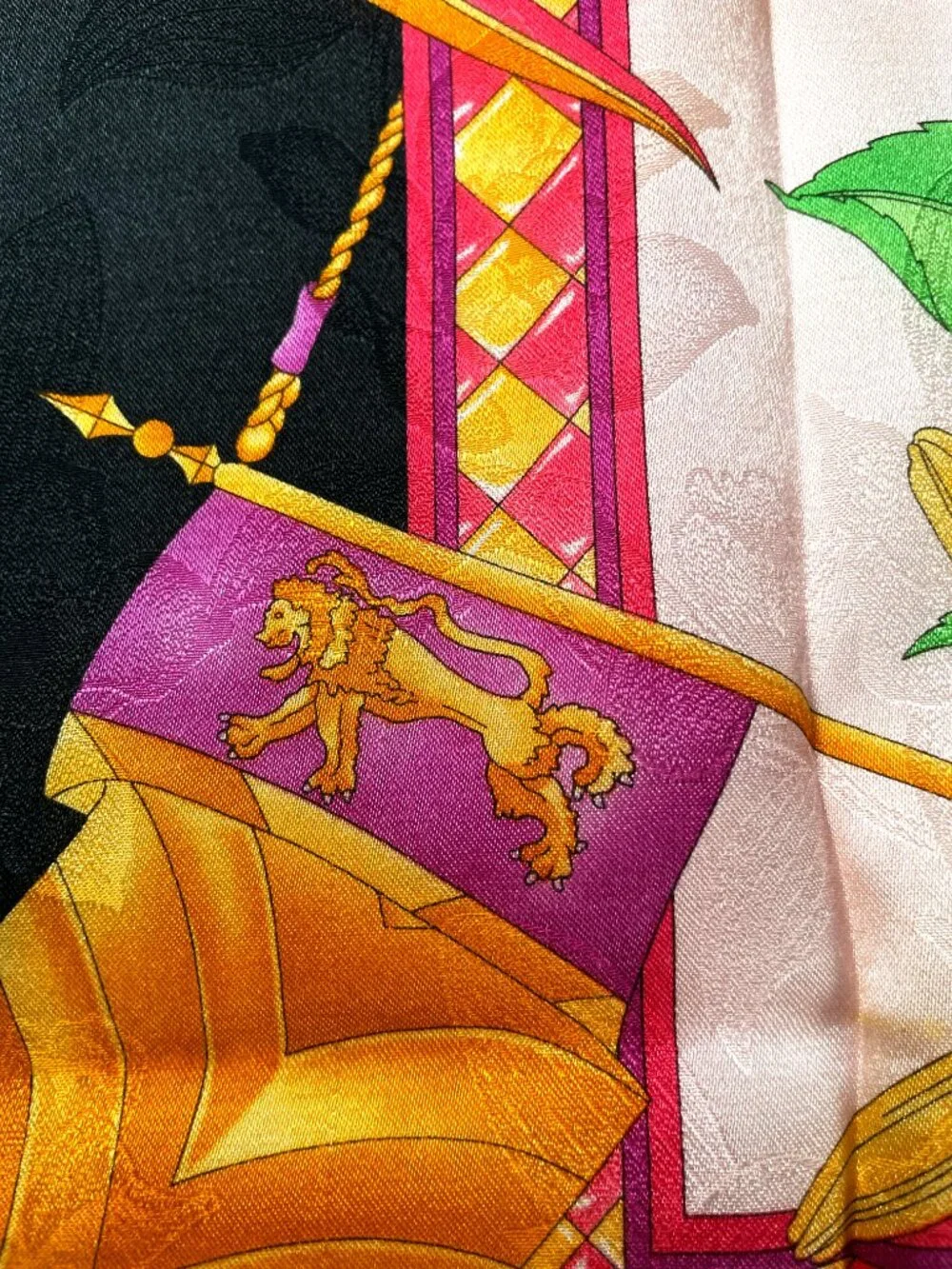 Leonard Vintage Silk Scarf – Floral Hot Air Balloon Motif